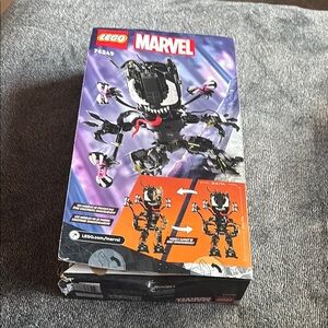 LEGO Marvel Black and Red Mech Set